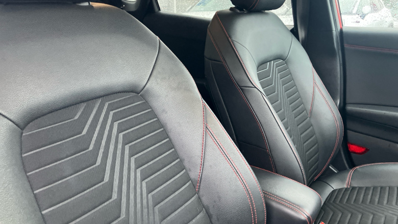 Ford Puma 1.0 EcoBoost Hybrid mHEV 155 ST-Line X 5dr Petrol Hatchback